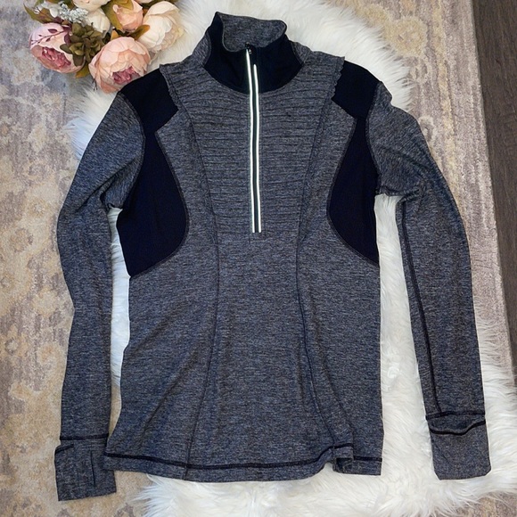 🍋 Lululemon Running Long Sleeve - Picture 2 of 6